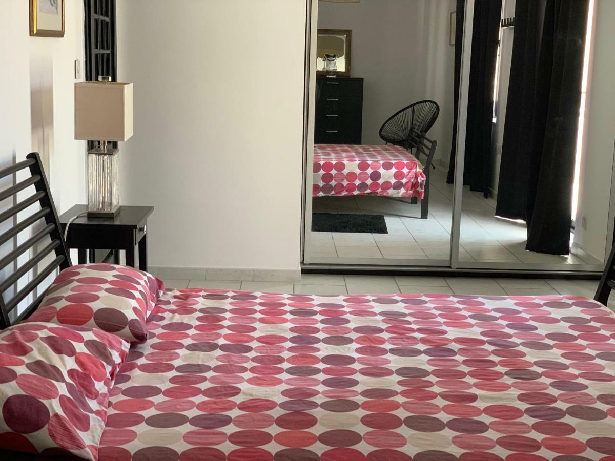 Spacious Seaview Sliema Apt, Steps From Valletta Ferry Exterior photo