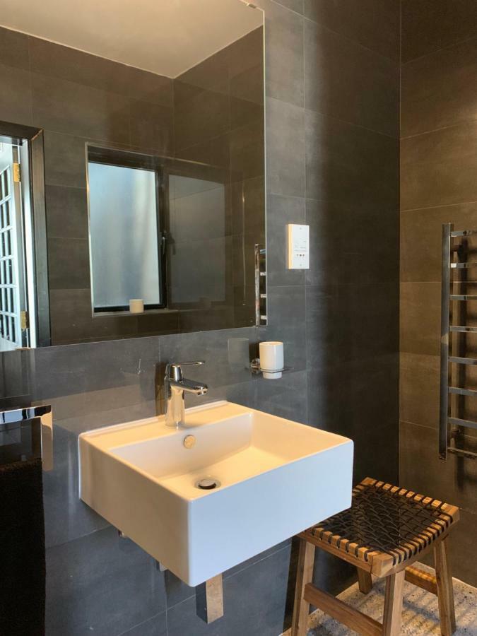 Spacious Seaview Sliema Apt, Steps From Valletta Ferry Exterior photo